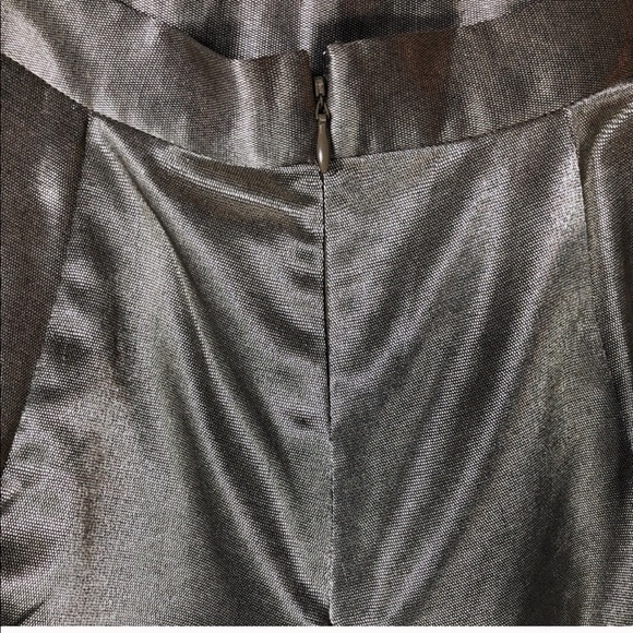 Finders Keepers Metallic Shorts‎ - Picture 8 of 9